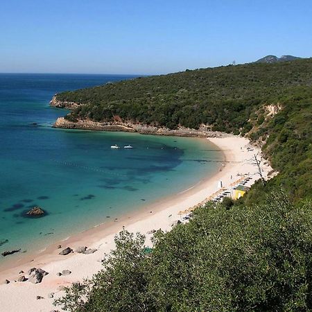 Central & Sunny 2Br Apt Near Beach, By Timecooler Setúbal Zewnętrze zdjęcie