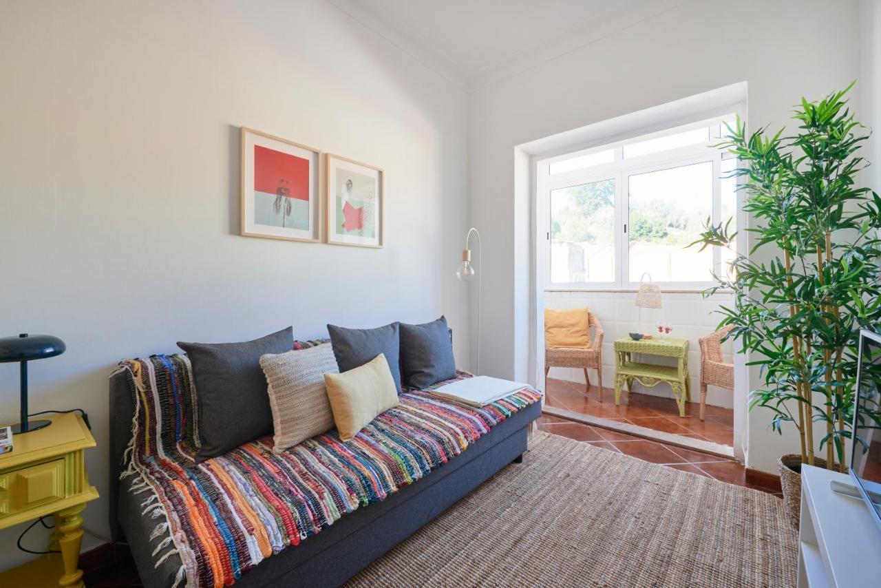 Central & Sunny 2Br Apt Near Beach, By Timecooler Setúbal Zewnętrze zdjęcie