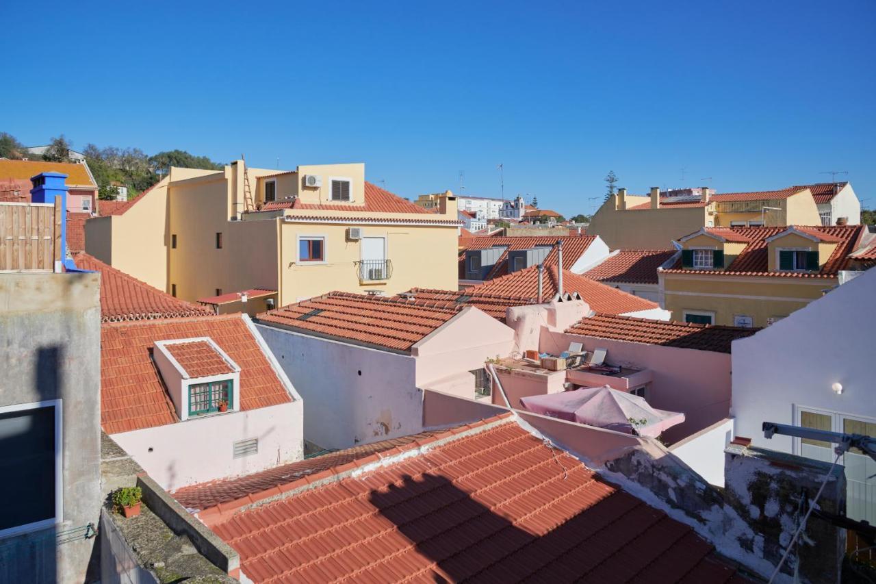 Central & Sunny 2Br Apt Near Beach, By Timecooler Setúbal Zewnętrze zdjęcie